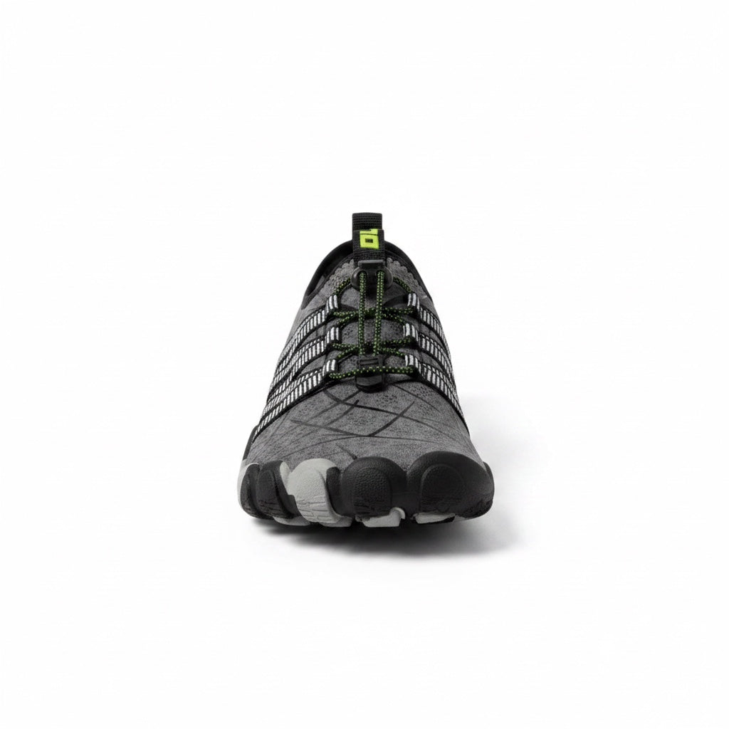 Trail Flex Barefoot Shoes – in water (2)
