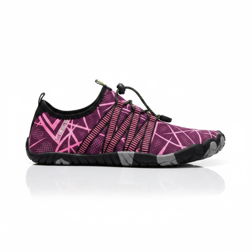 Trail Flex Barefoot Shoes – in water (7)