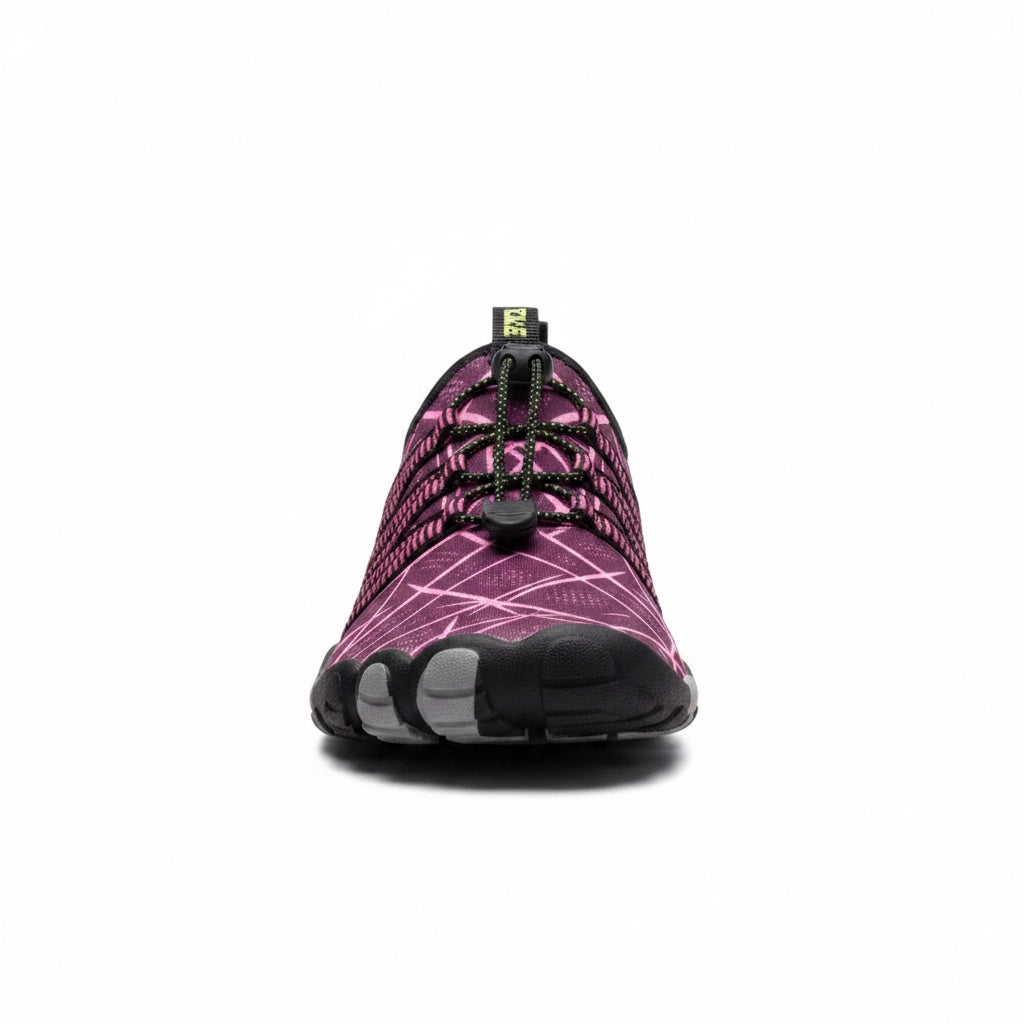Trail Flex Barefoot Shoes – in water (9)