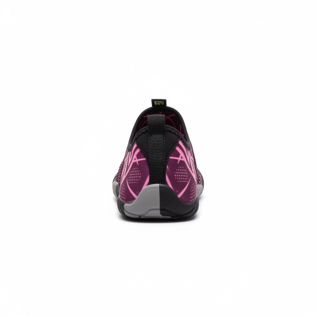 Trail Flex Barefoot Shoes – in water (8)
