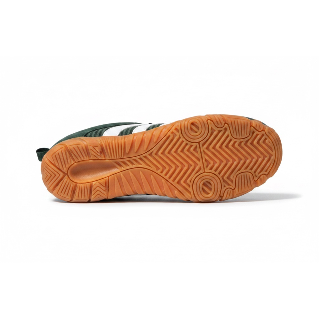 barefoot shoes for woman with view of sole